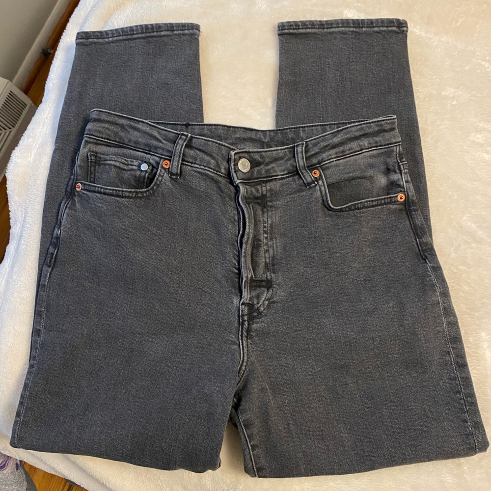 H&M Mom Jeans Ultra High Waist